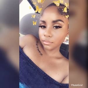 Meet your Posher, Lexi